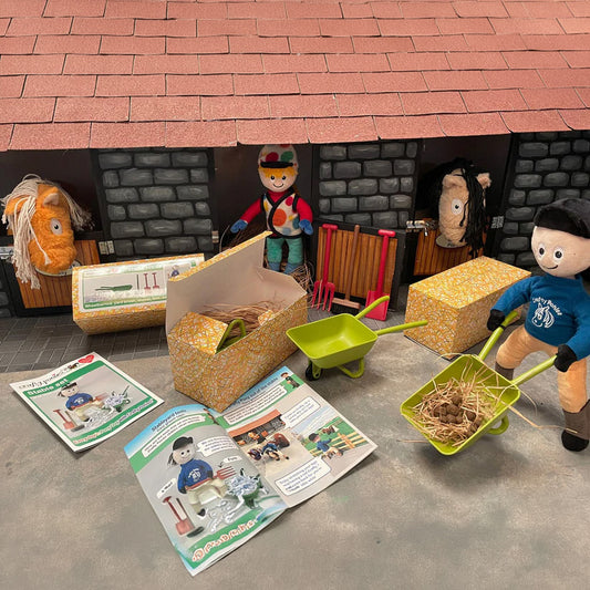 Crafty Pony Muck Out Set
